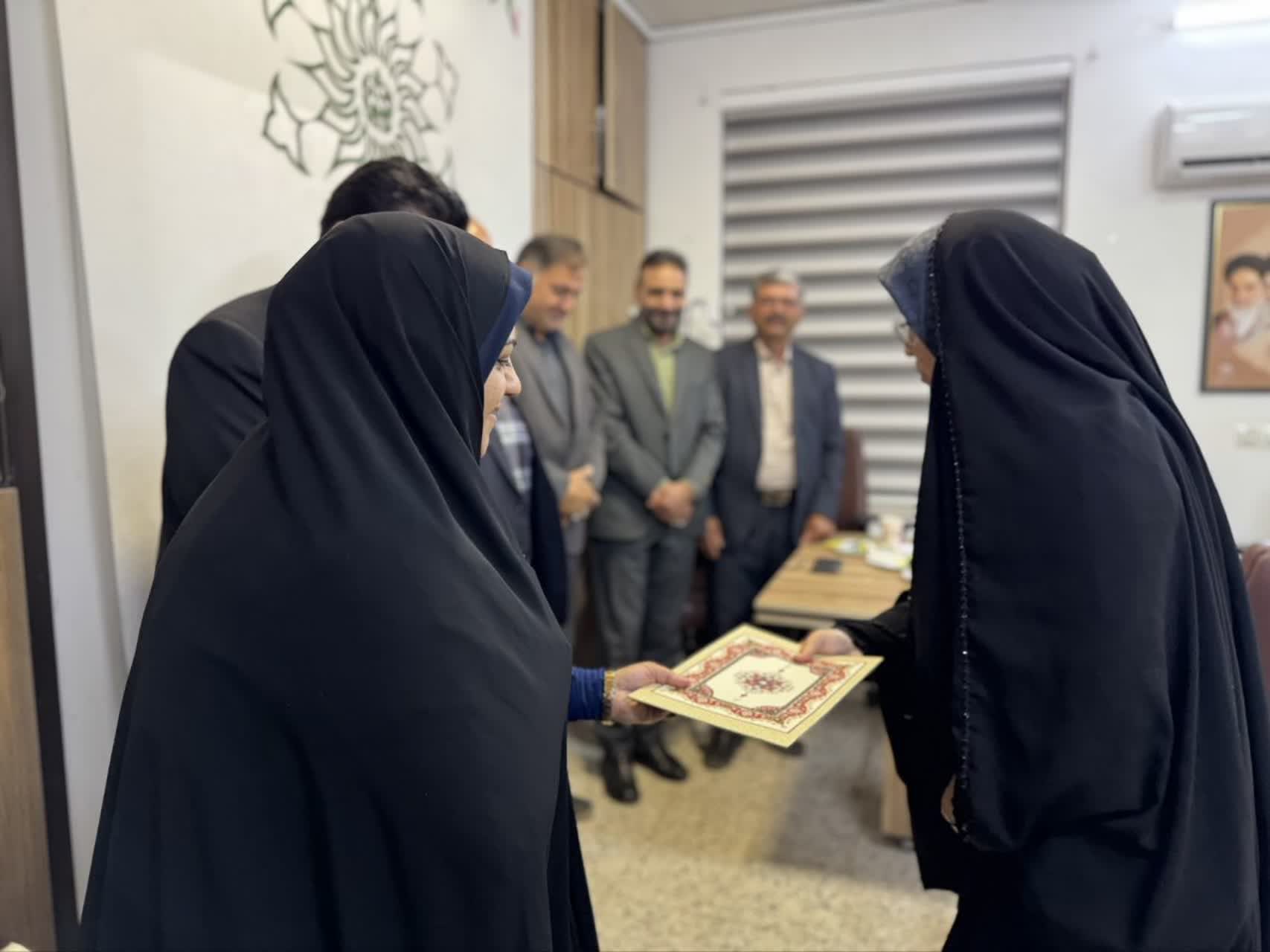 نشست خبری و مراسم تجلیل از خبرنگاران شهرستان فردوس در شهر باغستان