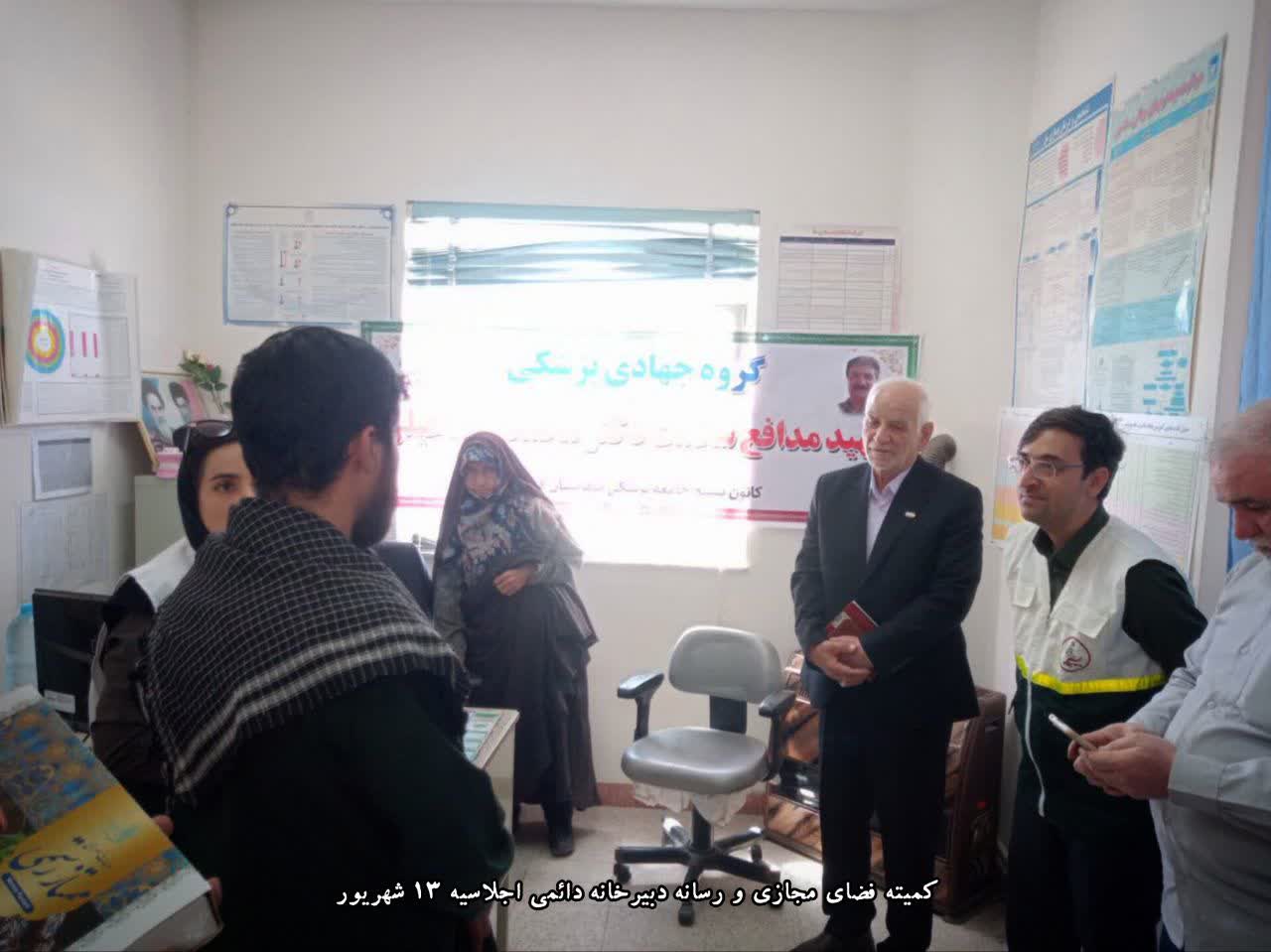 ارائه خدمات رایگان قلب و عروق به اهالی روستاهای انارستانک و خانیک