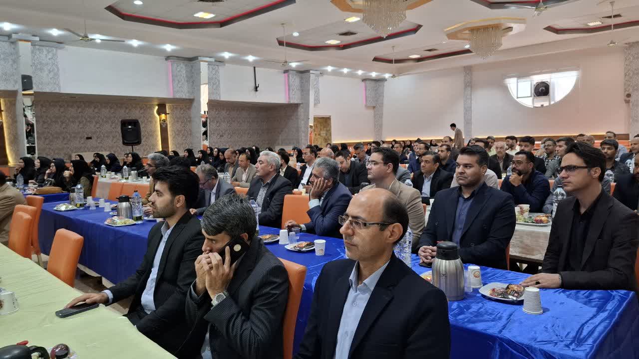 برگزاری همایش بهورزان برتر خراسان جنوبی به میزبانی شبکه بهداشت بشرویه