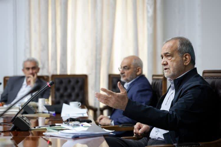 رئیس‌جمهور: حمایت از معیشت مردم همچنان در صدر اولویت‌های دولت است