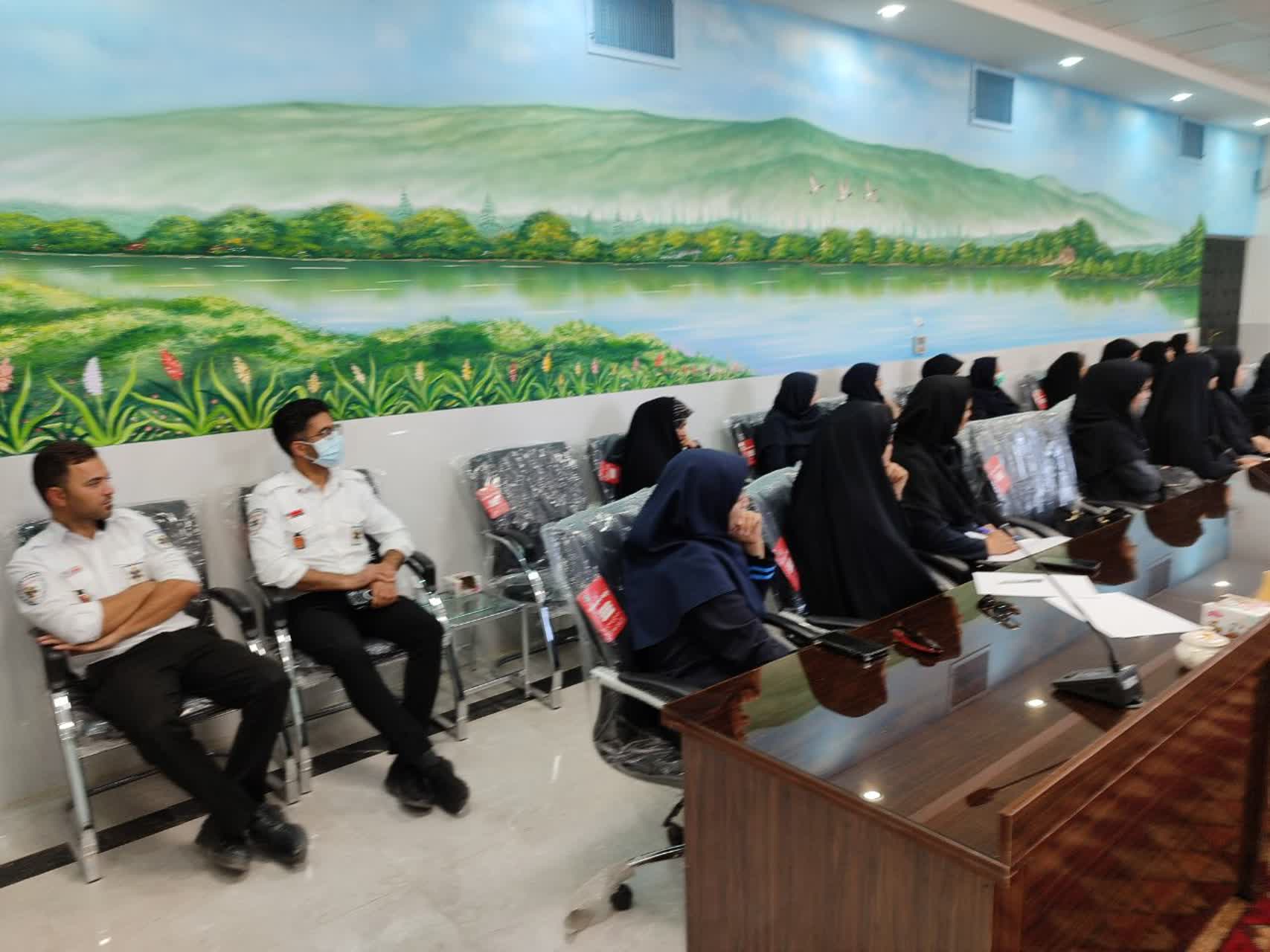 برگزاری کارگاه آموزشی مدیریت شوک و خونریزی مامایی در بشرویه