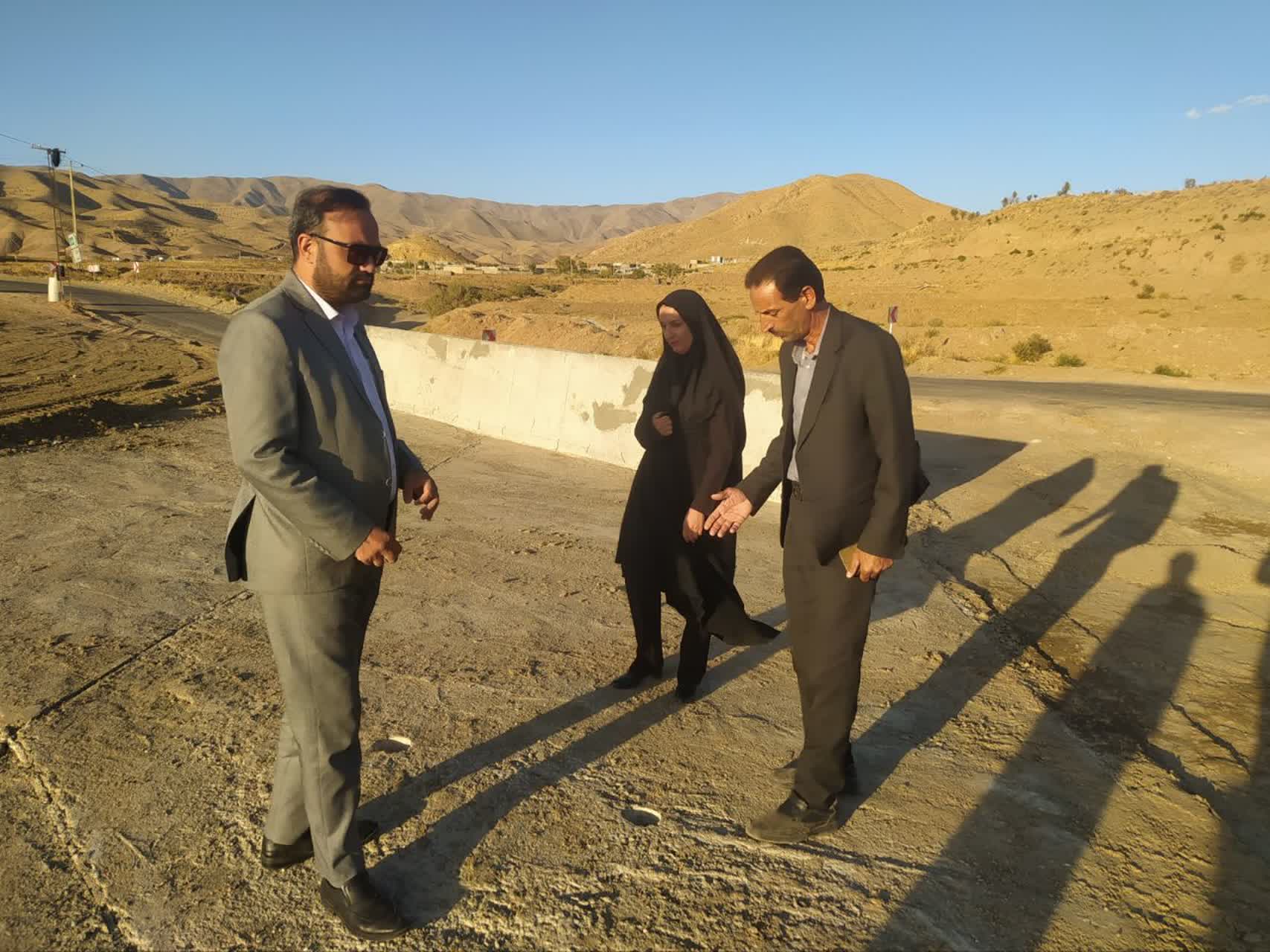 بازدید فرماندار سرایان از پل روستای خورزاد