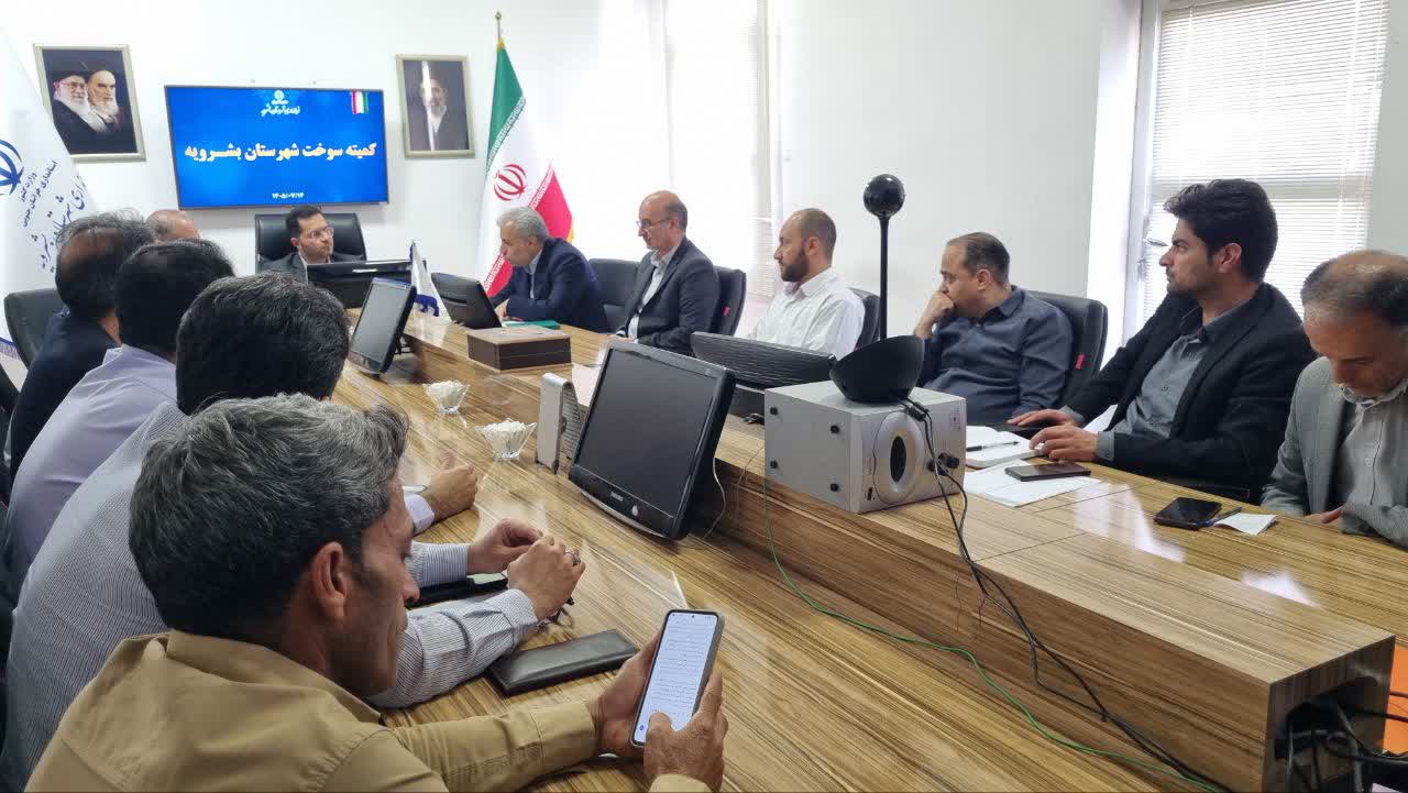 تأکید فرماندار بشرویه بر آمادگی دستگاه‌ها برای ذخیره‌سازی سوخت جایگزین