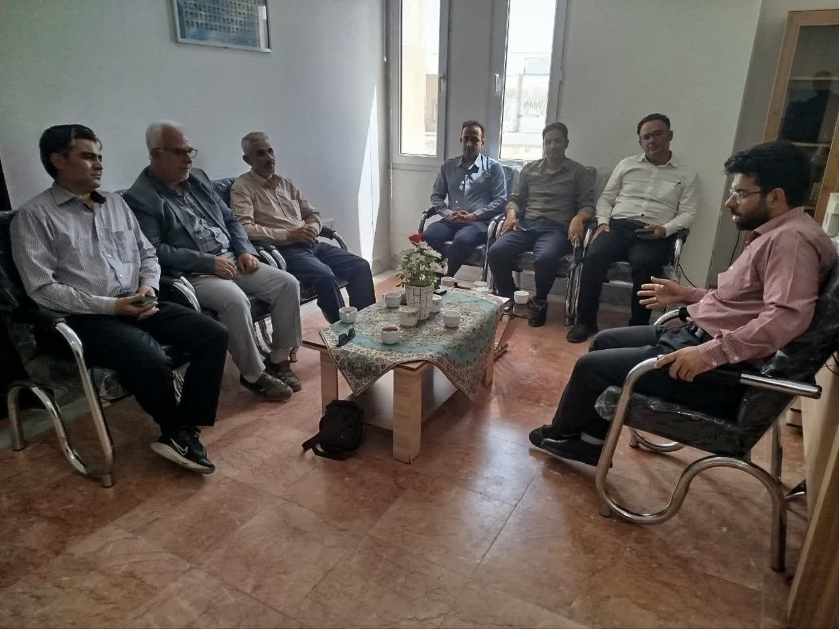 دیدار بخشدار مرکزی و شورای بخش مرکزی با معاون سیاسی