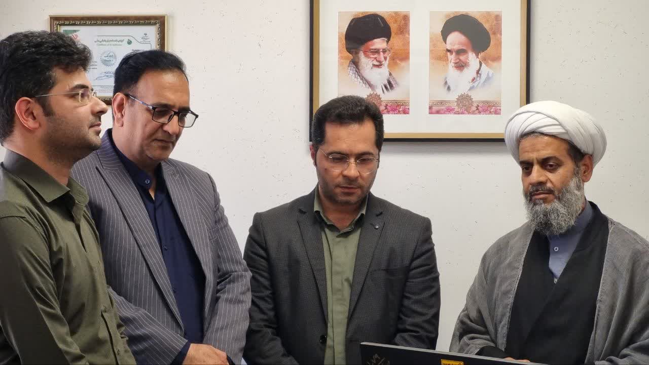 تجلیل از جمعی از پزشکان و متخصصان بیمارستان امام رضا(ع)
